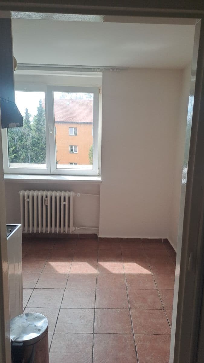 Prodej bytu 1+1 32 m², Sevastopolská, Kladno, Středočeský kraj Prodej bytu 1+1 32 m², Sevastopolská, Kladno, Středočeský kraj