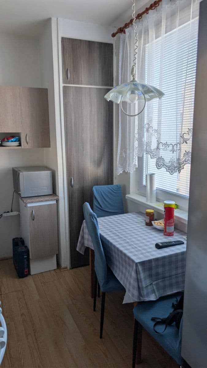 Prodej bytu 2+kk 58 m², Erno Košťála, Pardubice, Pardubický kraj Prodej bytu 2+kk 58 m², Erno Košťála, Pardubice, Pardubický kraj