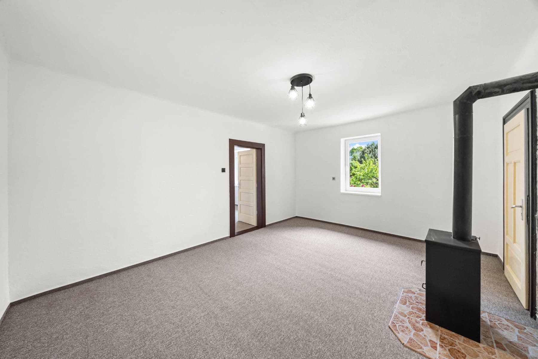 Prodej domu 64 m², pozemek 943 m², Bukovany, Středočeský kraj Prodej domu 64 m², pozemek 943 m², Bukovany, Středočeský kraj