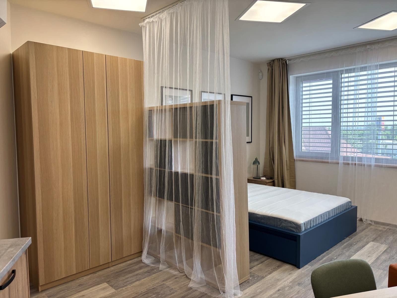 Pronájem bytu 1+kk 42 m², U Nové dálnice, Praha, Praha Pronájem bytu 1+kk 42 m², U Nové dálnice, Praha, Praha