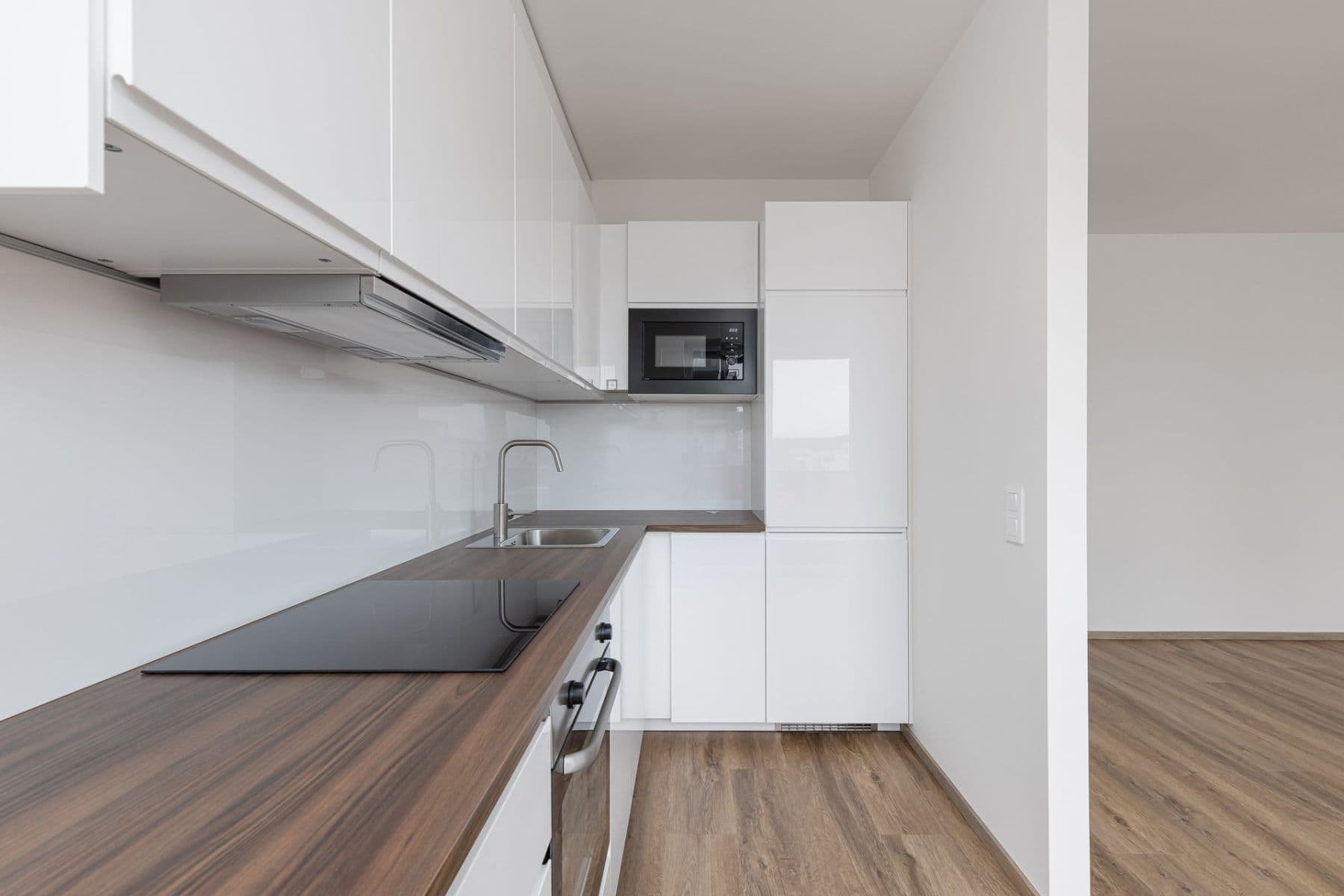 Pronájem bytu 1+kk 36 m², Waltariho, Praha, Praha Pronájem bytu 1+kk 36 m², Waltariho, Praha, Praha
