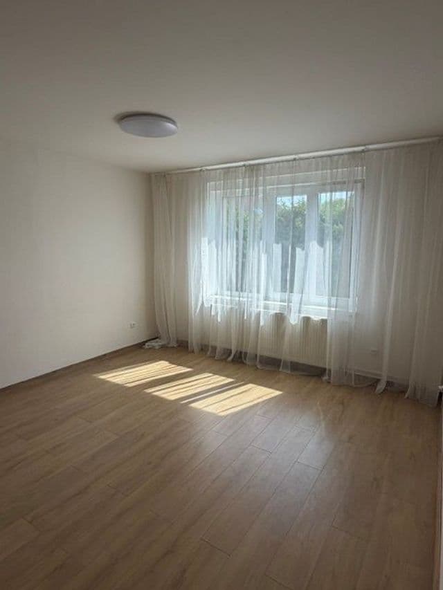 Pronájem domu 120 m², pozemek 300 m², Na Vysoké, Říčany, Středočeský kraj Pronájem domu 120 m², pozemek 300 m², Na Vysoké, Říčany, Středočeský kraj