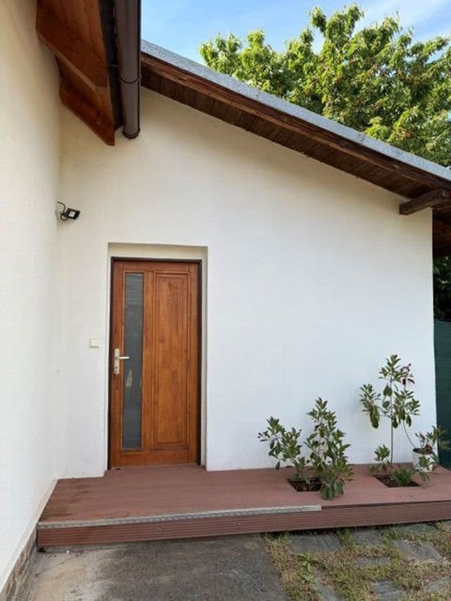 Pronájem domu 120 m², pozemek 300 m², Na Vysoké, Říčany, Středočeský kraj Pronájem domu 120 m², pozemek 300 m², Na Vysoké, Říčany, Středočeský kraj