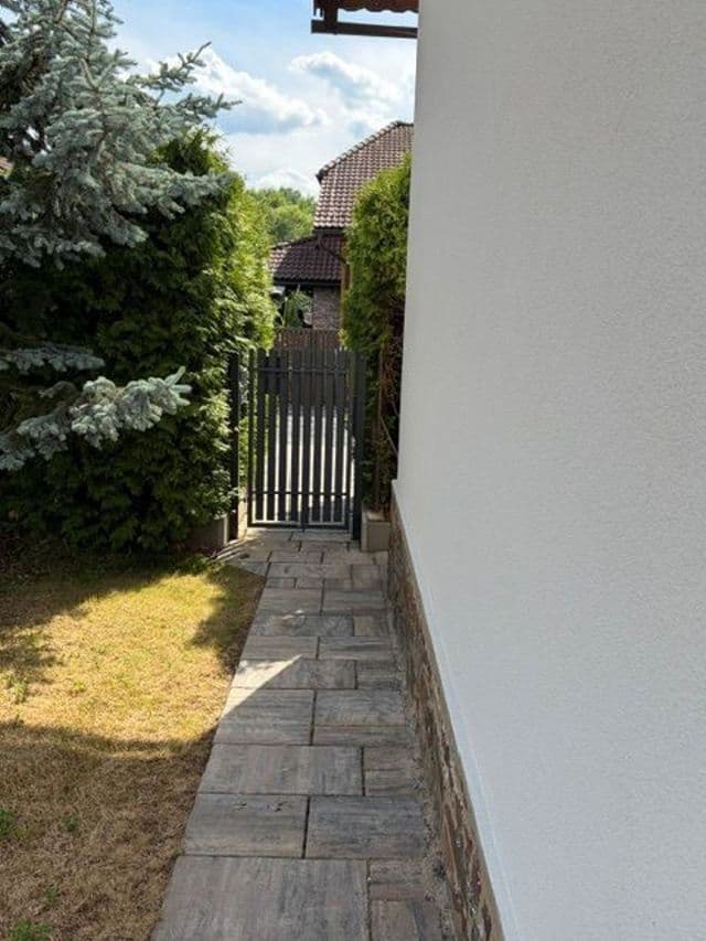 Pronájem domu 120 m², pozemek 300 m², Na Vysoké, Říčany, Středočeský kraj Pronájem domu 120 m², pozemek 300 m², Na Vysoké, Říčany, Středočeský kraj