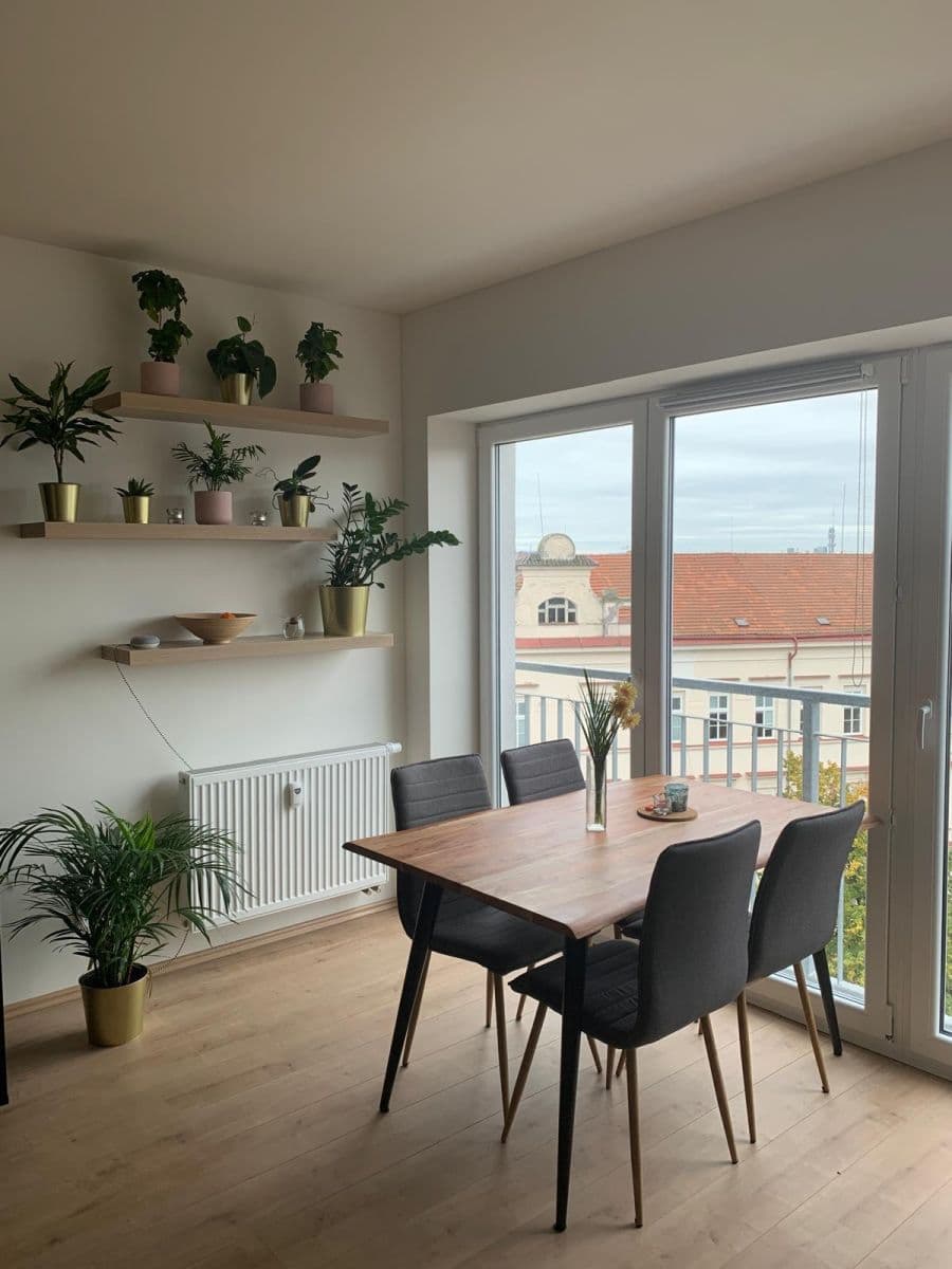 Pronájem bytu 2+kk 60 m², Chlumčanského, Praha, Praha Pronájem bytu 2+kk 60 m², Chlumčanského, Praha, Praha