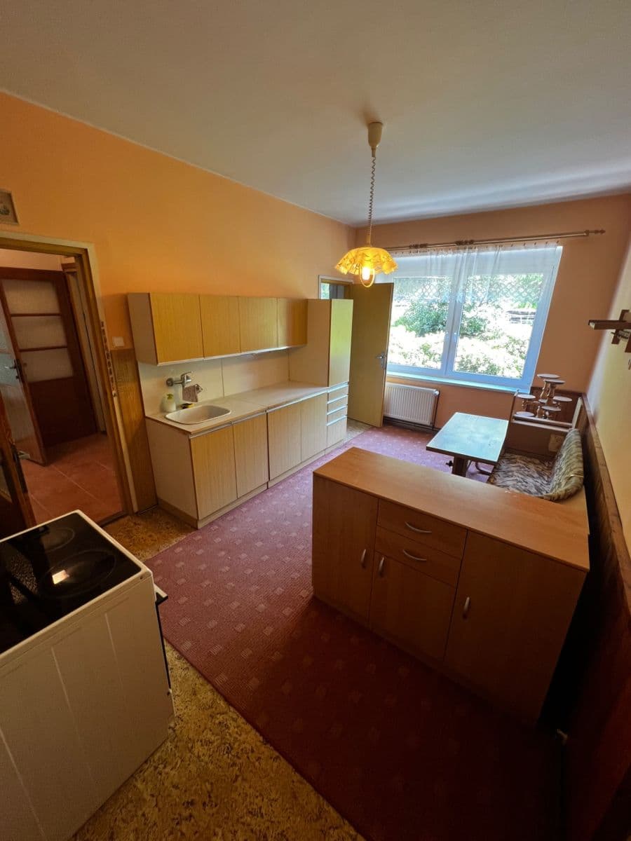 Prodej domu 166 m², pozemek 376 m², Poděbradova, Náchod, Královéhradecký kraj Prodej domu 166 m², pozemek 376 m², Poděbradova, Náchod, Královéhradecký kraj
