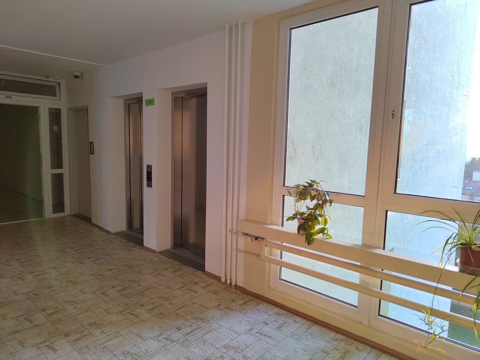 Pronájem bytu 1+kk 36 m², Kukelská, Praha, Praha Pronájem bytu 1+kk 36 m², Kukelská, Praha, Praha