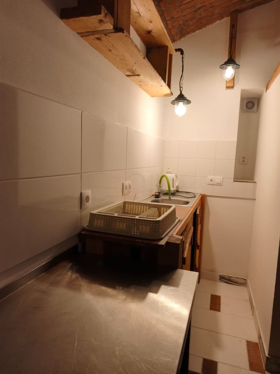 Pronájem nebytového prostoru 25 m², Hartigova, Praha, Praha Pronájem nebytového prostoru 25 m², Hartigova, Praha, Praha