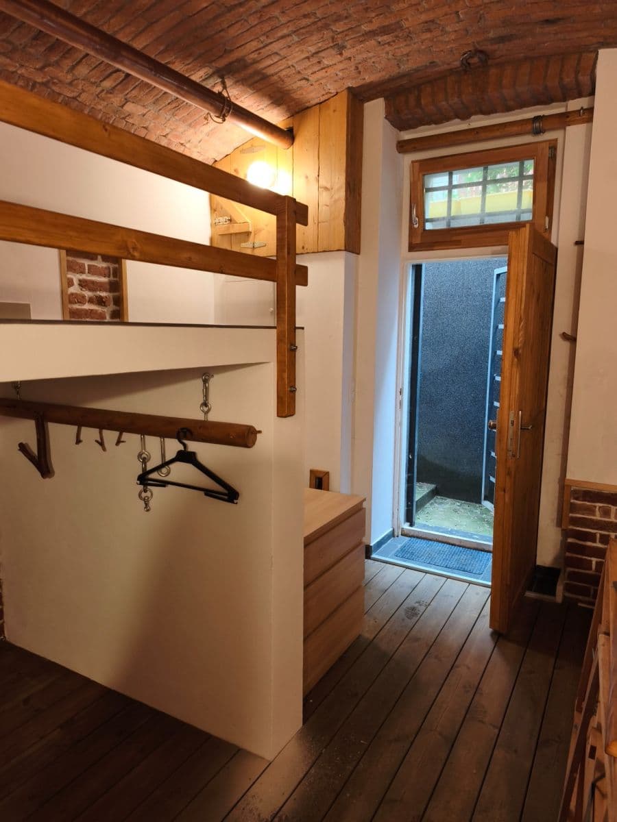 Pronájem nebytového prostoru 25 m², Hartigova, Praha, Praha Pronájem nebytového prostoru 25 m², Hartigova, Praha, Praha