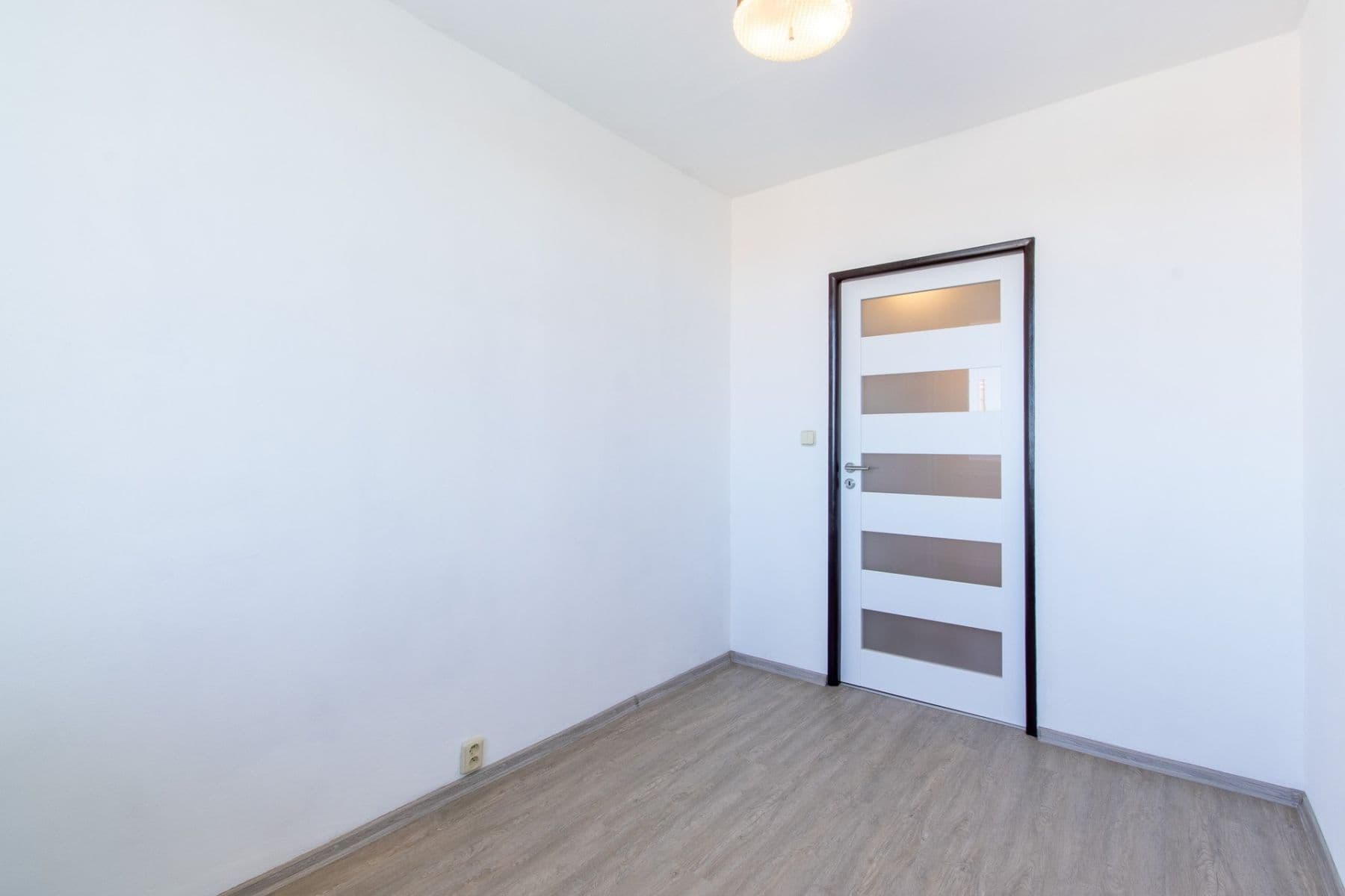 Pronájem bytu 4+1 68 m², Krakovská, Kralupy nad Vltavou, Středočeský kraj Pronájem bytu 4+1 68 m², Krakovská, Kralupy nad Vltavou, Středočeský kraj