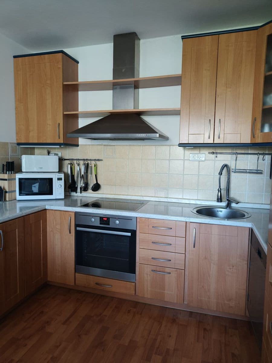 Pronájem bytu 3+kk 75 m², Chotěšovská, Praha, Praha Pronájem bytu 3+kk 75 m², Chotěšovská, Praha, Praha