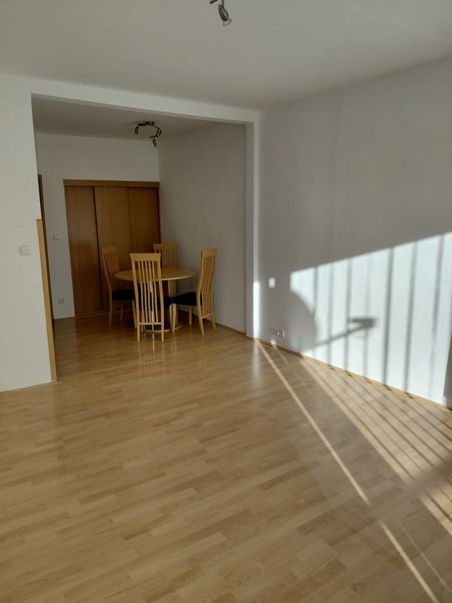 Pronájem bytu 3+1 79 m², Suvorovova, Klatovy, Plzeňský kraj Pronájem bytu 3+1 79 m², Suvorovova, Klatovy, Plzeňský kraj