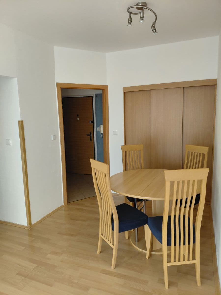 Pronájem bytu 3+1 79 m², Suvorovova, Klatovy, Plzeňský kraj Pronájem bytu 3+1 79 m², Suvorovova, Klatovy, Plzeňský kraj