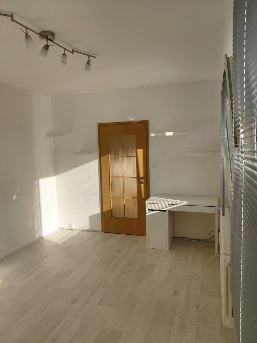 Pronájem bytu 3+1 79 m², Suvorovova, Klatovy, Plzeňský kraj Pronájem bytu 3+1 79 m², Suvorovova, Klatovy, Plzeňský kraj