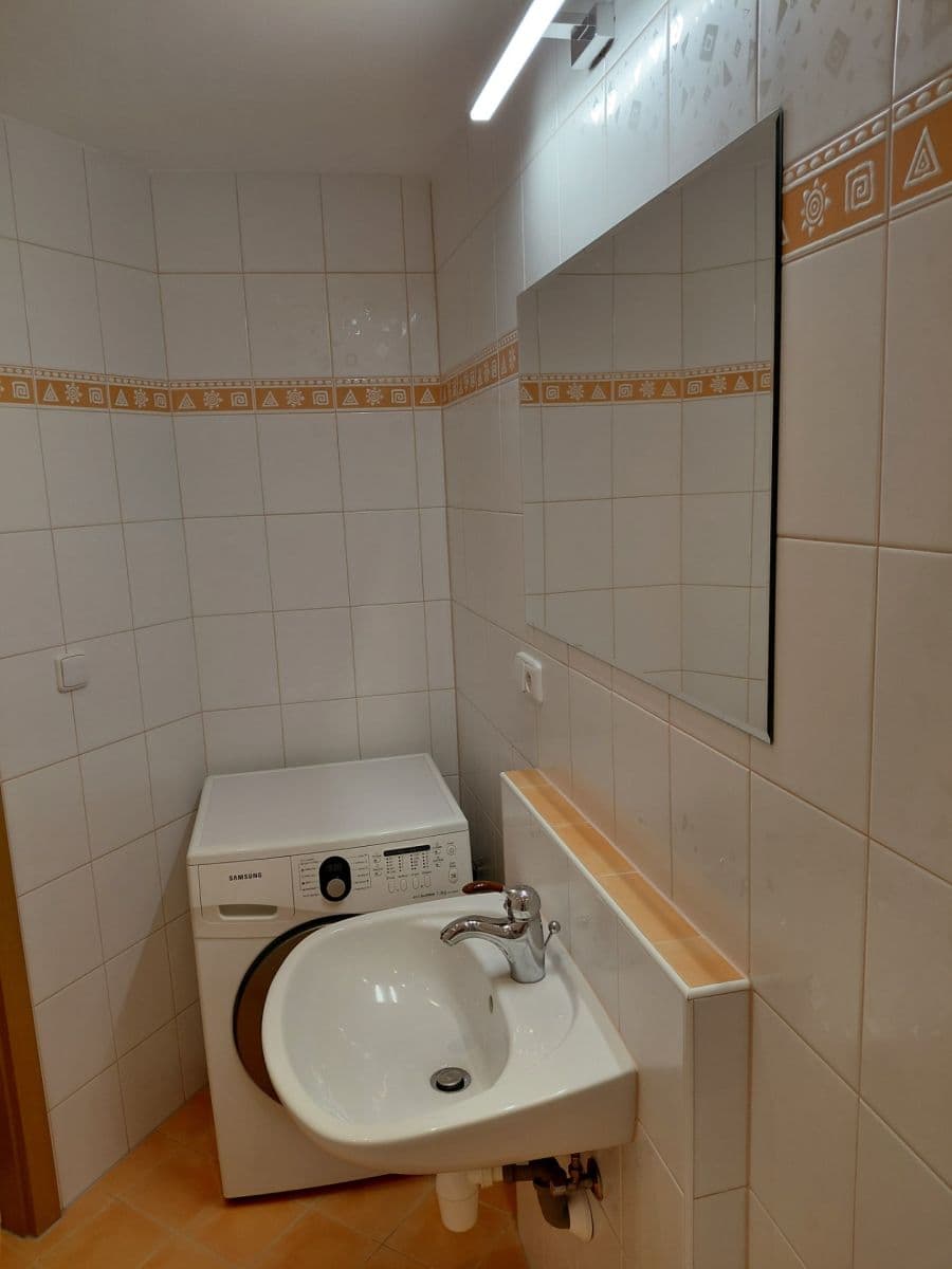 Pronájem bytu 3+1 79 m², Suvorovova, Klatovy, Plzeňský kraj Pronájem bytu 3+1 79 m², Suvorovova, Klatovy, Plzeňský kraj
