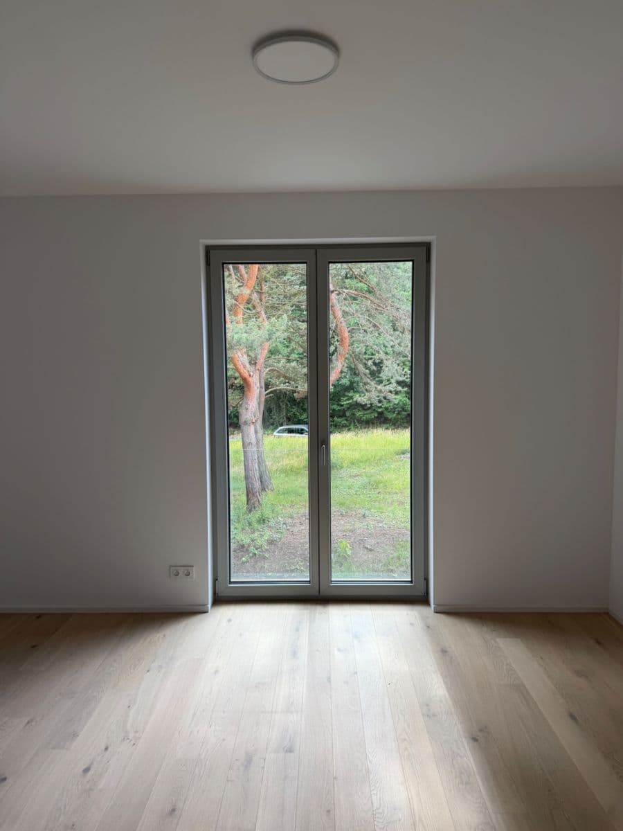 Pronájem bytu 1+kk 36 m², Mezitraťová, Praha, Praha Pronájem bytu 1+kk 36 m², Mezitraťová, Praha, Praha