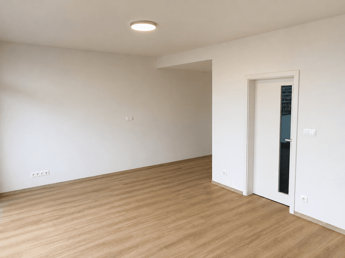 Pronájem bytu 1+kk 34 m², Americká, Kladno, Středočeský kraj Pronájem bytu 1+kk 34 m², Americká, Kladno, Středočeský kraj