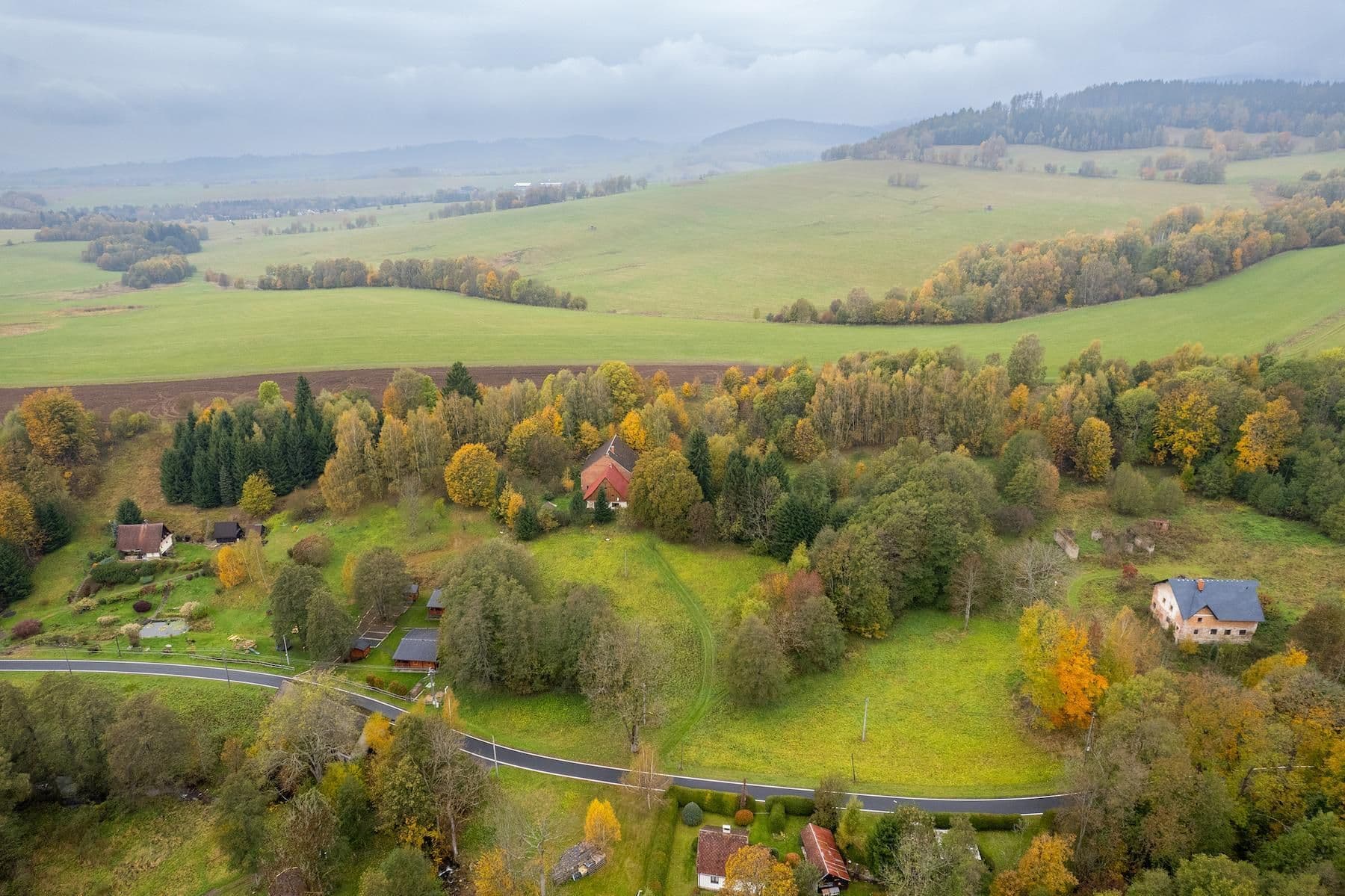 Prodej pozemku 1.299 m², Malá Morava, Olomoucký kraj Prodej pozemku 1.299 m², Malá Morava, Olomoucký kraj