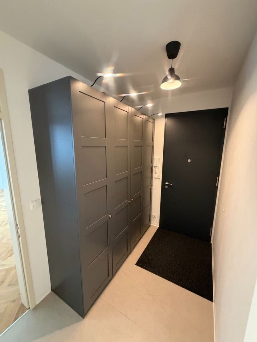 Pronájem bytu 3+kk 73 m², Pod Jalovým dvorem, Praha, Praha Pronájem bytu 3+kk 73 m², Pod Jalovým dvorem, Praha, Praha