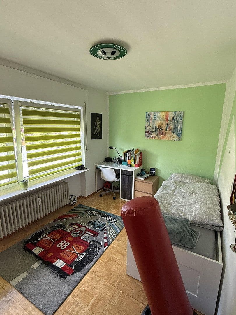 Pronájem bytu 4+1 83 m², Sankt Sebastian, Porýní-Falc Pronájem bytu 4+1 83 m², Sankt Sebastian, Porýní-Falc
