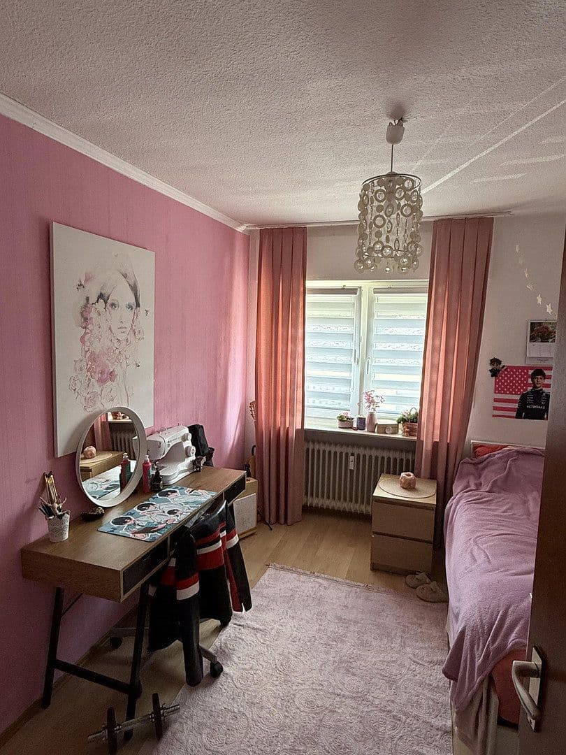 Pronájem bytu 4+1 83 m², Sankt Sebastian, Porýní-Falc Pronájem bytu 4+1 83 m², Sankt Sebastian, Porýní-Falc