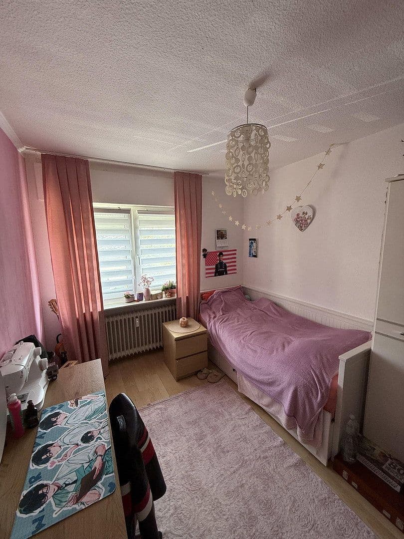 Pronájem bytu 4+1 83 m², Sankt Sebastian, Porýní-Falc Pronájem bytu 4+1 83 m², Sankt Sebastian, Porýní-Falc