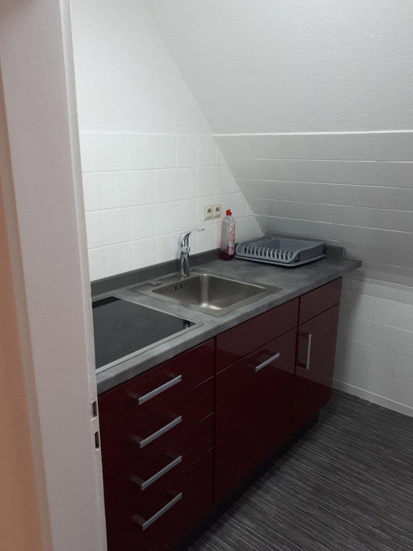 Pronájem bytu 3+1 60 m², Oberndorf am Neckar, Bádensko-Württembersko Pronájem bytu 3+1 60 m², Oberndorf am Neckar, Bádensko-Württembersko