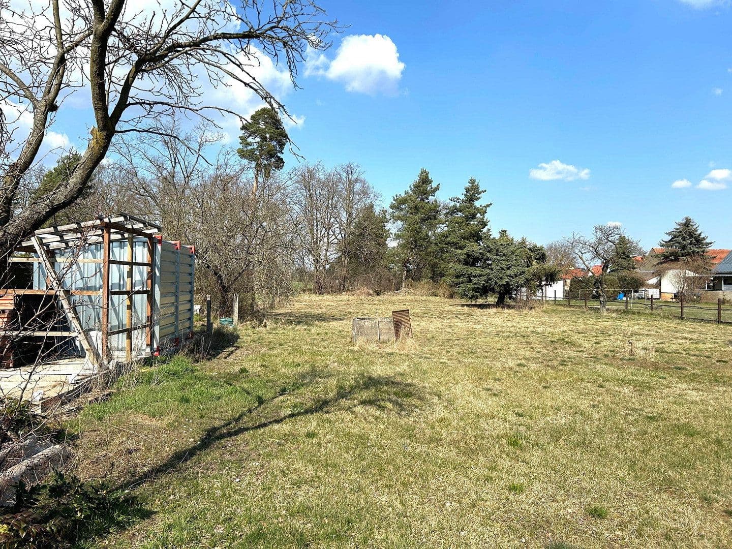 Prodej domu 130 m², pozemek 2.496 m², Tettau, Braniborsko Prodej domu 130 m², pozemek 2.496 m², Tettau, Braniborsko