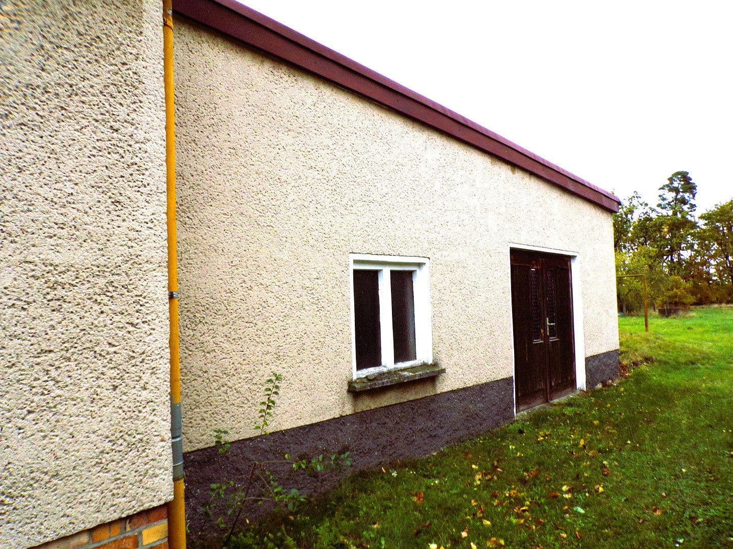 Prodej domu 130 m², pozemek 2.496 m², Tettau, Braniborsko Prodej domu 130 m², pozemek 2.496 m², Tettau, Braniborsko