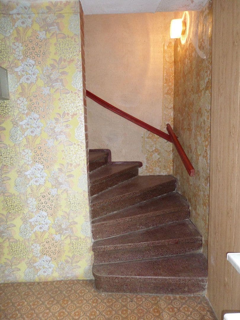Prodej domu 130 m², pozemek 2.496 m², Tettau, Braniborsko Prodej domu 130 m², pozemek 2.496 m², Tettau, Braniborsko