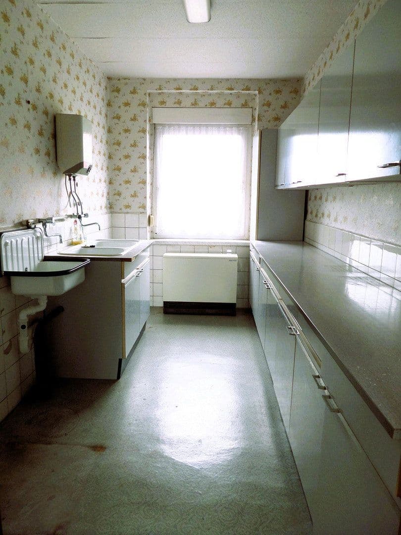 Prodej domu 130 m², pozemek 2.496 m², Tettau, Braniborsko Prodej domu 130 m², pozemek 2.496 m², Tettau, Braniborsko
