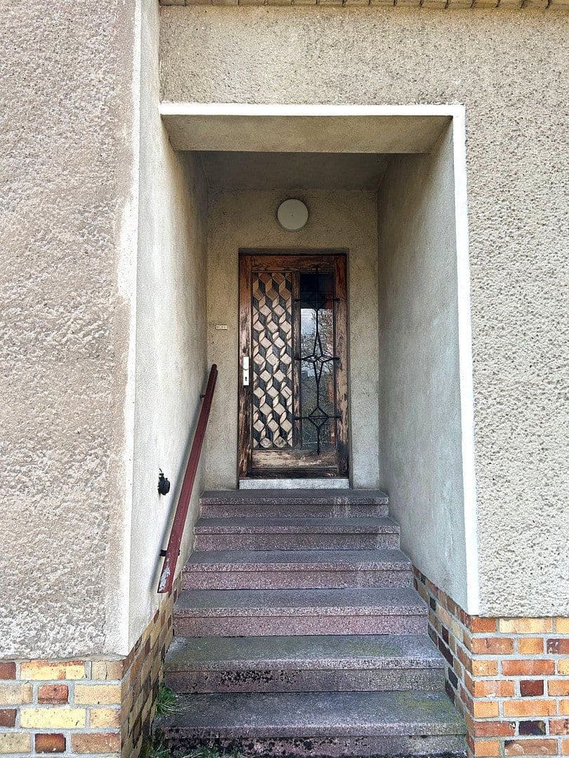 Prodej domu 130 m², pozemek 2.496 m², Tettau, Braniborsko Prodej domu 130 m², pozemek 2.496 m², Tettau, Braniborsko