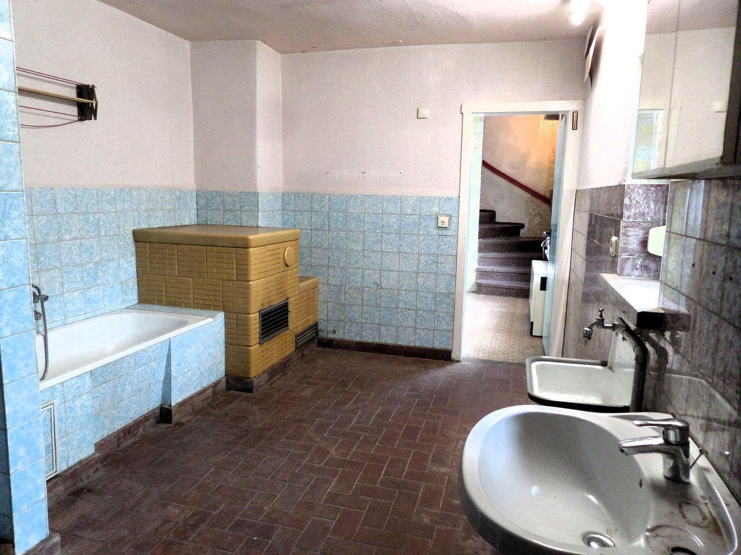 Prodej domu 130 m², pozemek 2.496 m², Tettau, Braniborsko Prodej domu 130 m², pozemek 2.496 m², Tettau, Braniborsko