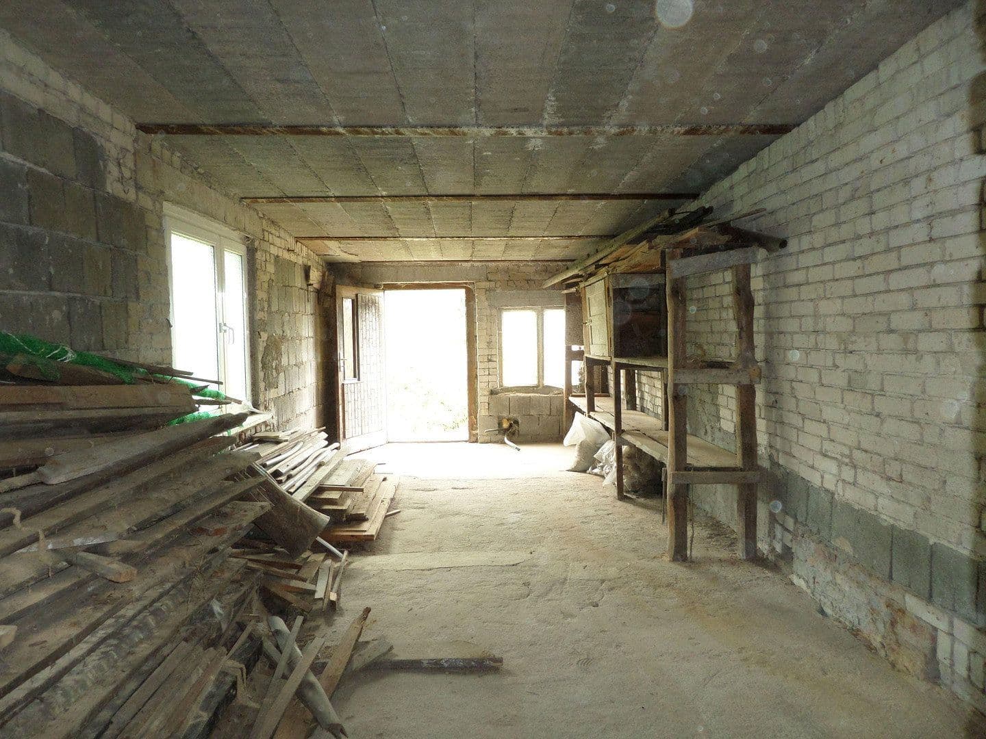Prodej domu 130 m², pozemek 2.496 m², Tettau, Braniborsko Prodej domu 130 m², pozemek 2.496 m², Tettau, Braniborsko