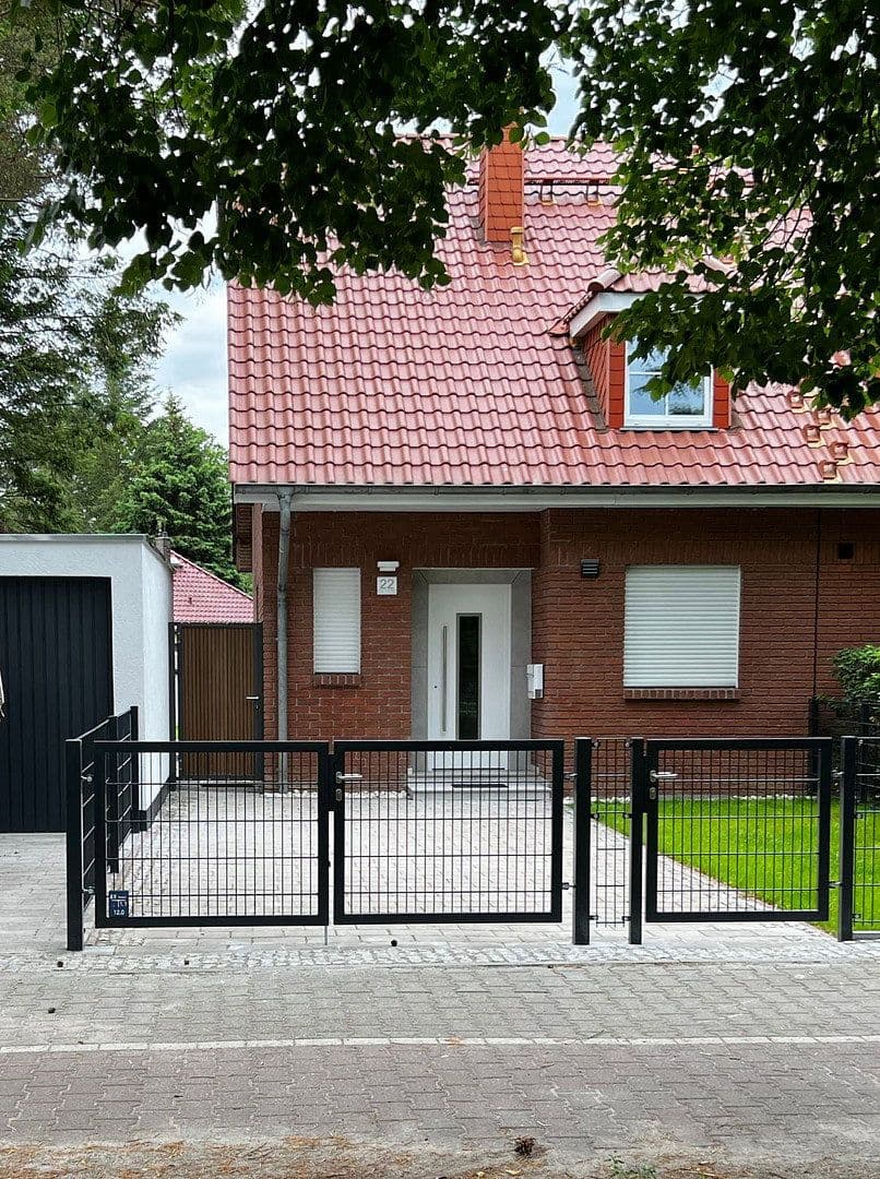 Pronájem domu 110 m², pozemek 460 m², Förster-Funke-Allee 22, Kleinmachnow, Braniborsko Pronájem domu 110 m², pozemek 460 m², Förster-Funke-Allee 22, Kleinmachnow, Braniborsko