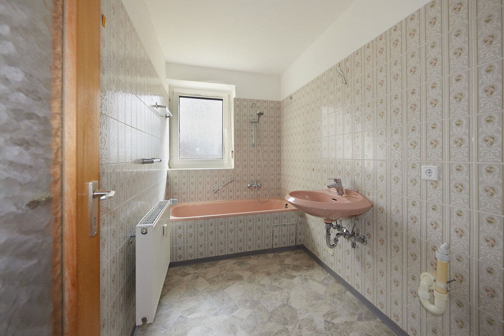 Pronájem bytu 3+1 97 m², Nürnberg, Bavorsko Pronájem bytu 3+1 97 m², Nürnberg, Bavorsko