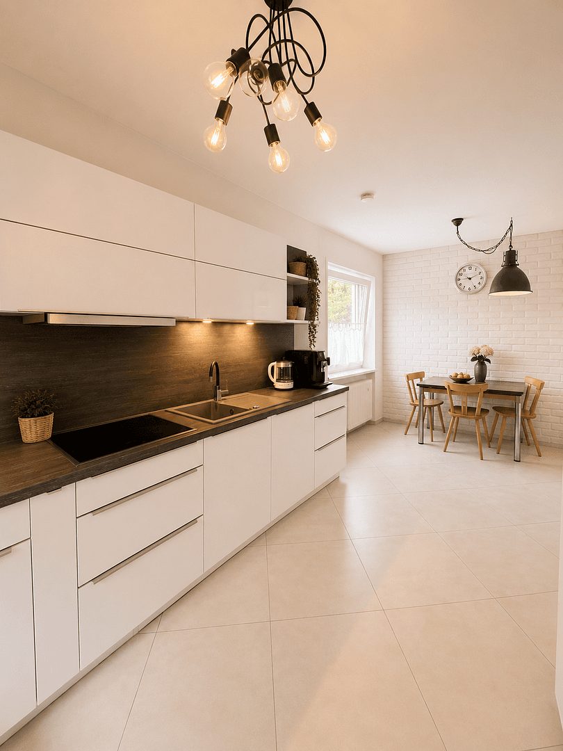Prodej domu 146 m², pozemek 620 m², Oberwalchner Weg 6, Traunreut, Bavorsko Prodej domu 146 m², pozemek 620 m², Oberwalchner Weg 6, Traunreut, Bavorsko