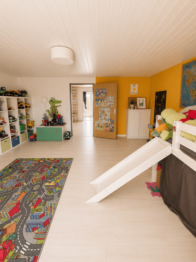 Prodej domu 146 m², pozemek 620 m², Oberwalchner Weg 6, Traunreut, Bavorsko Prodej domu 146 m², pozemek 620 m², Oberwalchner Weg 6, Traunreut, Bavorsko