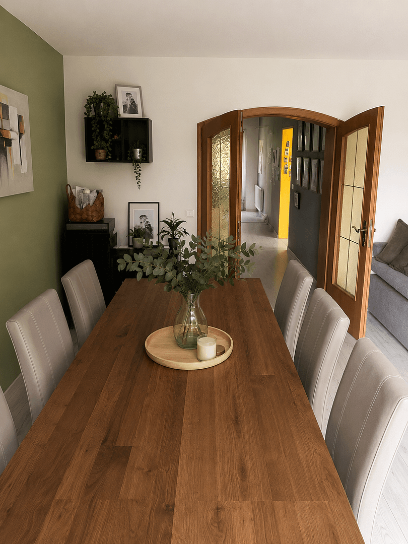 Prodej domu 146 m², pozemek 620 m², Oberwalchner Weg 6, Traunreut, Bavorsko Prodej domu 146 m², pozemek 620 m², Oberwalchner Weg 6, Traunreut, Bavorsko
