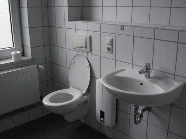 Pronájem bytu 3+1 80 m², Wallstr. 2, Dömitz, Mecklenburg-Vorpommern Pronájem bytu 3+1 80 m², Wallstr. 2, Dömitz, Mecklenburg-Vorpommern