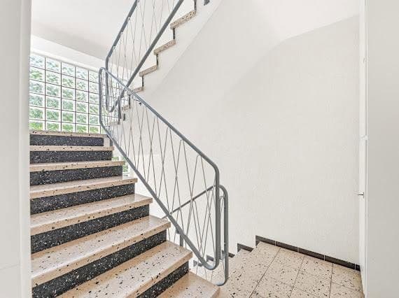 Pronájem bytu 3+kk 77 m², Obertürkheim, Bádensko-Württembersko Pronájem bytu 3+kk 77 m², Obertürkheim, Bádensko-Württembersko