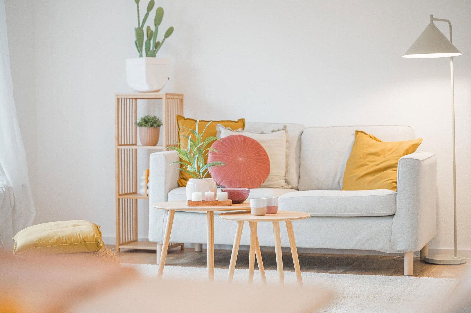 Pronájem bytu 3+kk 77 m², Obertürkheim, Bádensko-Württembersko Pronájem bytu 3+kk 77 m², Obertürkheim, Bádensko-Württembersko