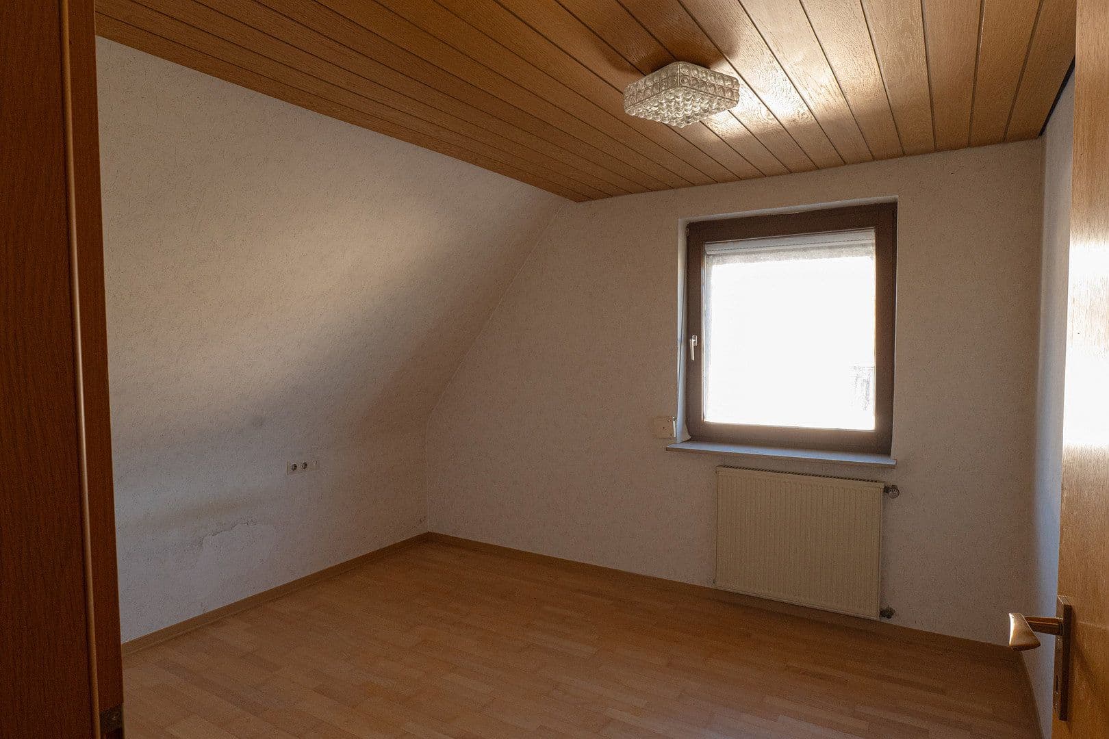 Prodej domu 104 m², pozemek 548 m², Sindelfingen, Bádensko-Württembersko Prodej domu 104 m², pozemek 548 m², Sindelfingen, Bádensko-Württembersko