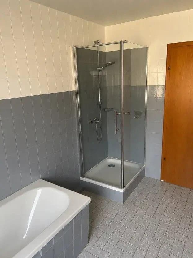 Pronájem bytu 4+1 92 m², Obertor 12, Niederwerrn, Bavorsko Pronájem bytu 4+1 92 m², Obertor 12, Niederwerrn, Bavorsko
