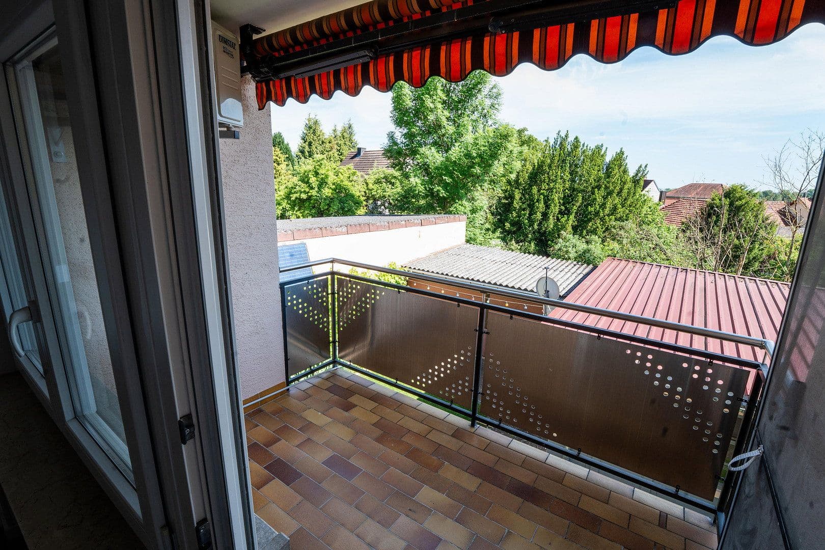 Pronájem bytu 4+1 92 m², Obertor 12, Niederwerrn, Bavorsko Pronájem bytu 4+1 92 m², Obertor 12, Niederwerrn, Bavorsko