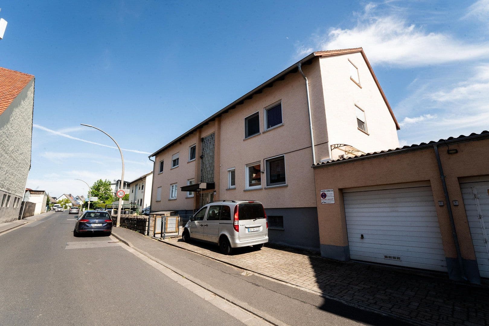 Pronájem bytu 4+1 92 m², Obertor 12, Niederwerrn, Bavorsko Pronájem bytu 4+1 92 m², Obertor 12, Niederwerrn, Bavorsko