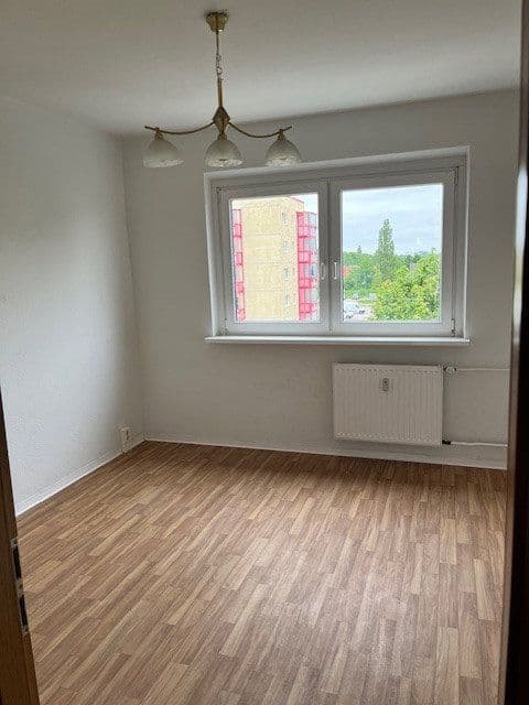 Pronájem bytu 4+1 72 m², Rostock, Mecklenburg-Vorpommern Pronájem bytu 4+1 72 m², Rostock, Mecklenburg-Vorpommern