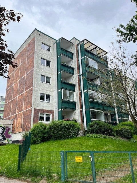 Pronájem bytu 4+1 72 m², Rostock, Mecklenburg-Vorpommern Pronájem bytu 4+1 72 m², Rostock, Mecklenburg-Vorpommern