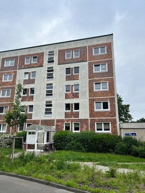 Pronájem bytu 4+1 72 m², Rostock, Mecklenburg-Vorpommern Pronájem bytu 4+1 72 m², Rostock, Mecklenburg-Vorpommern