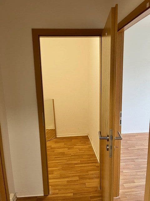Pronájem bytu 4+1 72 m², Rostock, Mecklenburg-Vorpommern Pronájem bytu 4+1 72 m², Rostock, Mecklenburg-Vorpommern